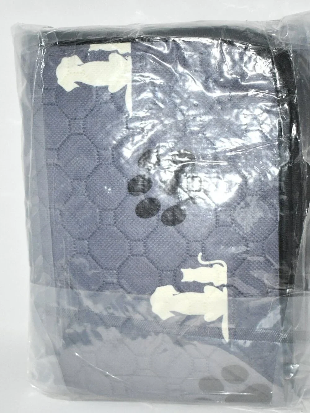 WanpeeGoo Washable Dog Pee Pads, 18x24, Waterproof, Reusable, Gray, 4 Pack, NWT